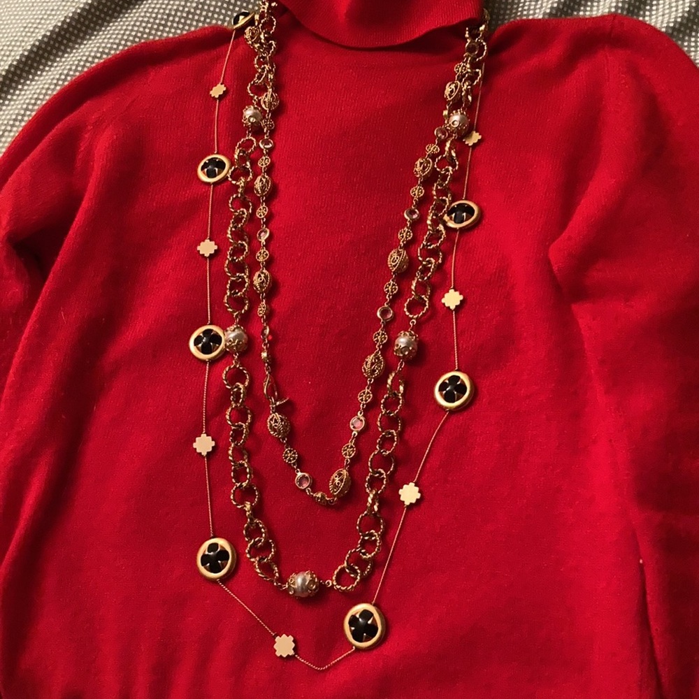 ๐๐พ๐HP Vintage long St John necklace๐๐๐ - Picture 5 of 7